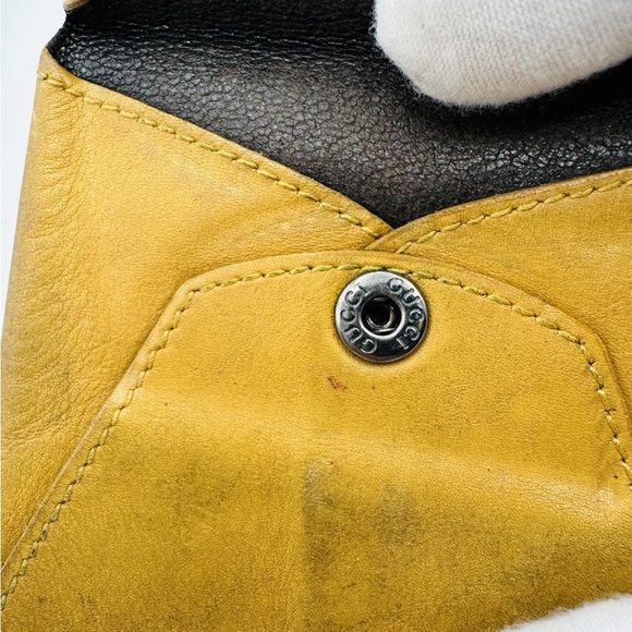 Gucci Ochre Leather coin Wallet - Picture 2 of 2